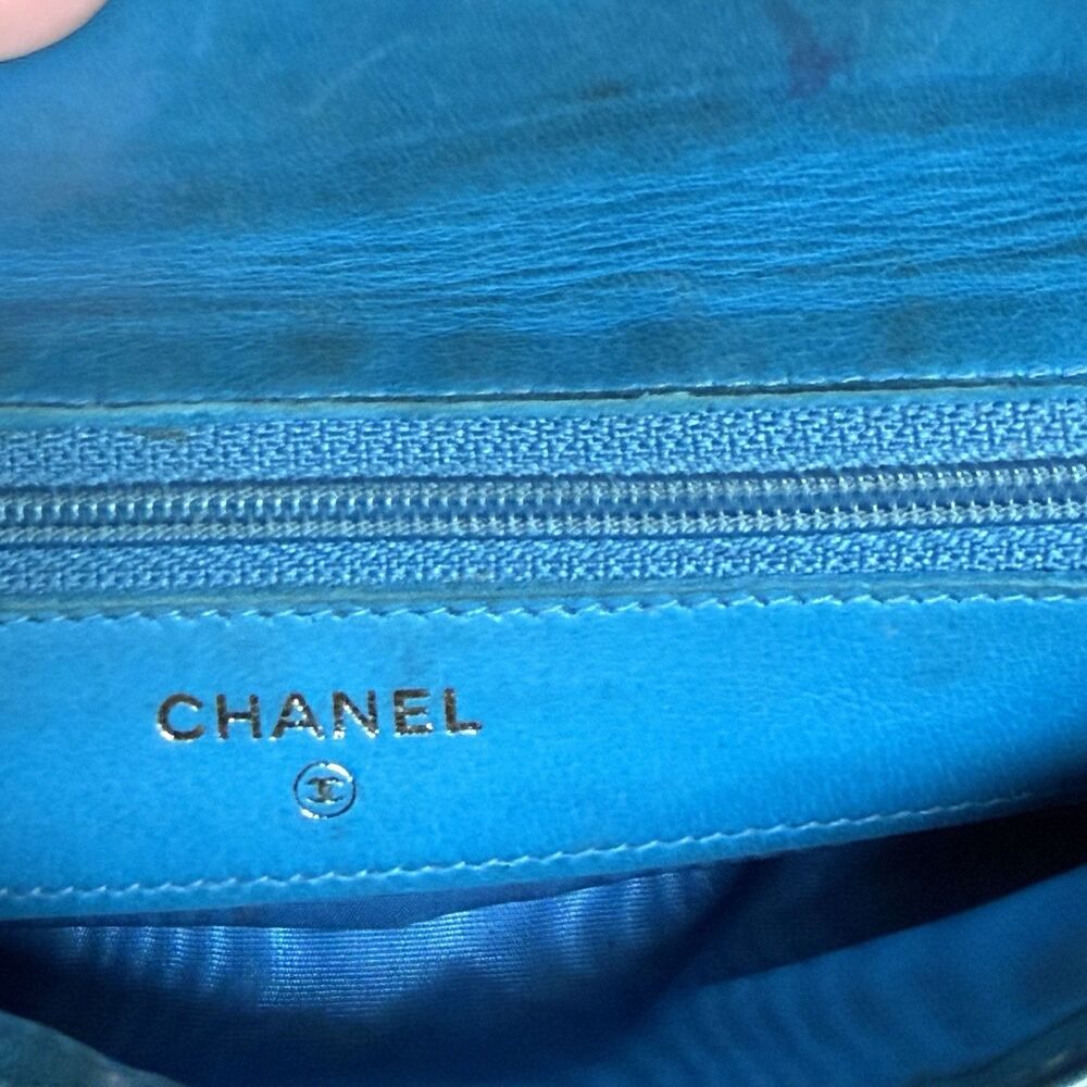 Vintage Chanel Blue Caviar Leather CC Logo Timeless Flap Wallet Medium - Picture 15 of 16